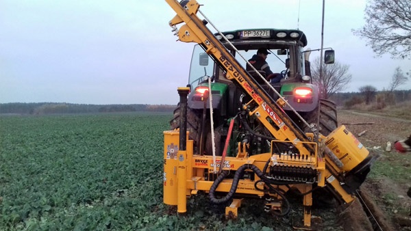 afrasteringssystemen, bouw van hertenboerderijen, uitgebreide dienstverlening, afrastering van grote gebieden in Polen